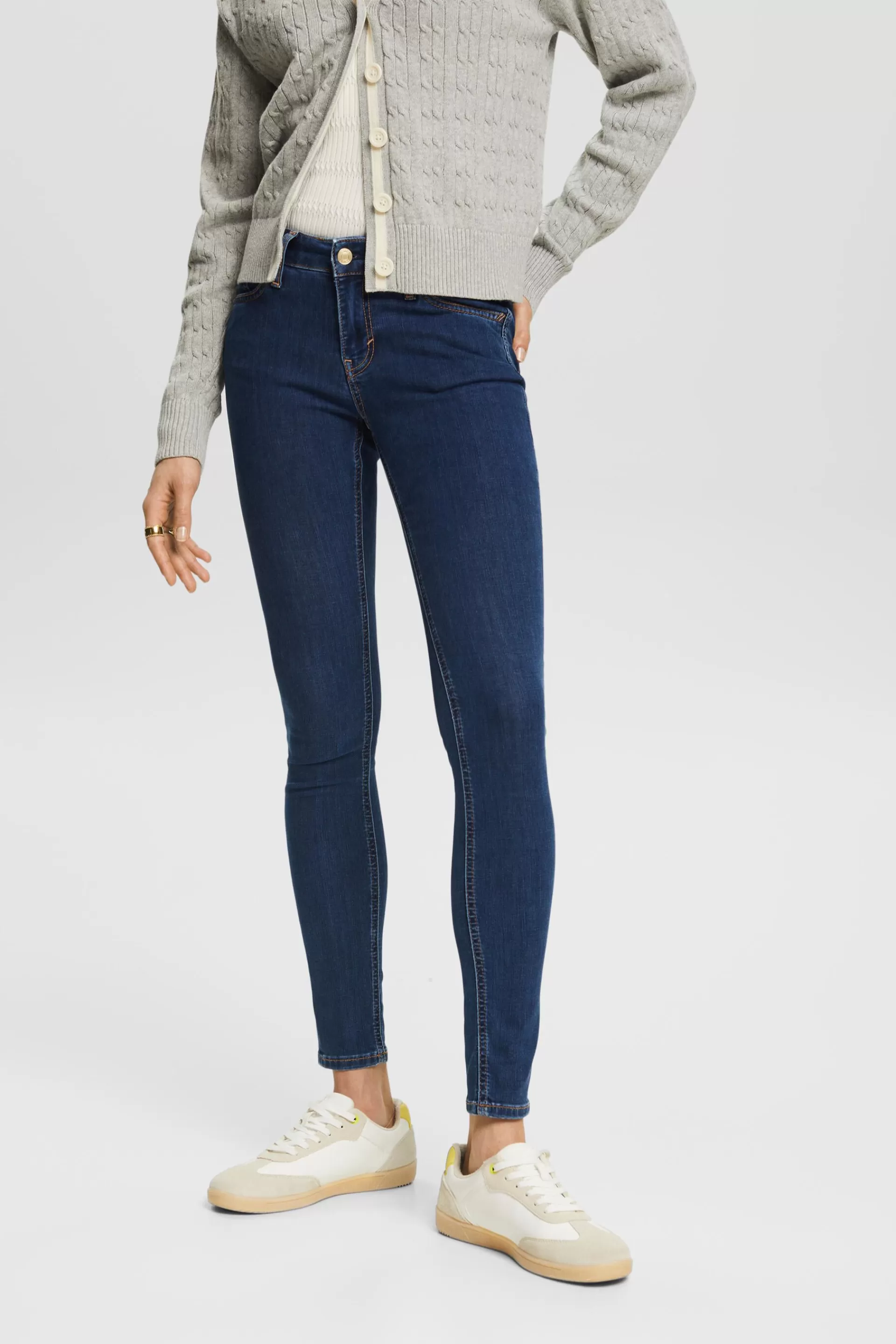 Skinny Jeans mit mittlerer Bundhöhe-ESPRIT New