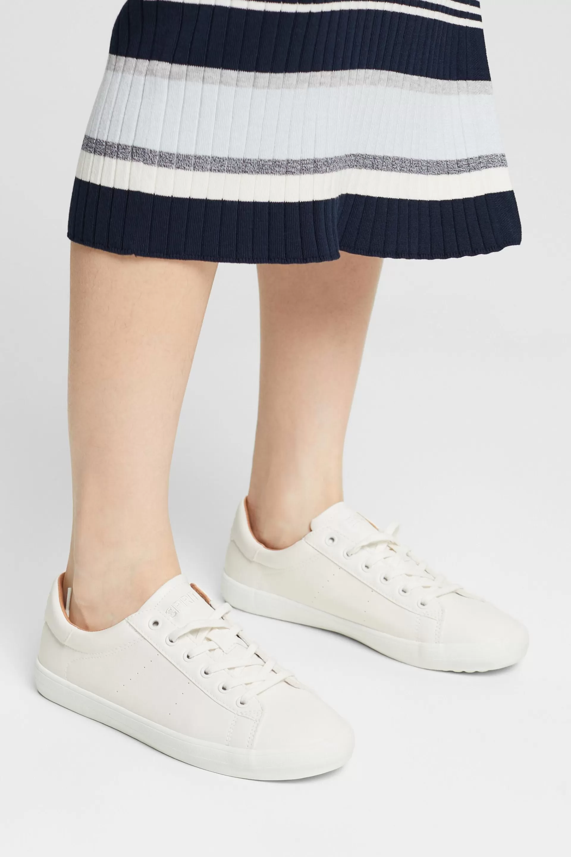 Sneakers mit Schnürung-ESPRIT Shop