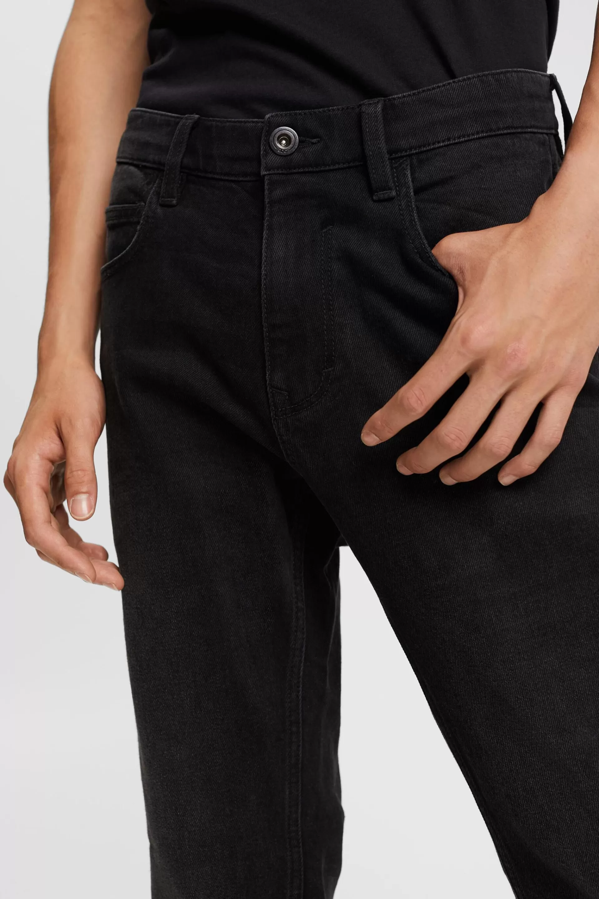 Stretch-Jeans in bequemer schmaler Passform-ESPRIT Online
