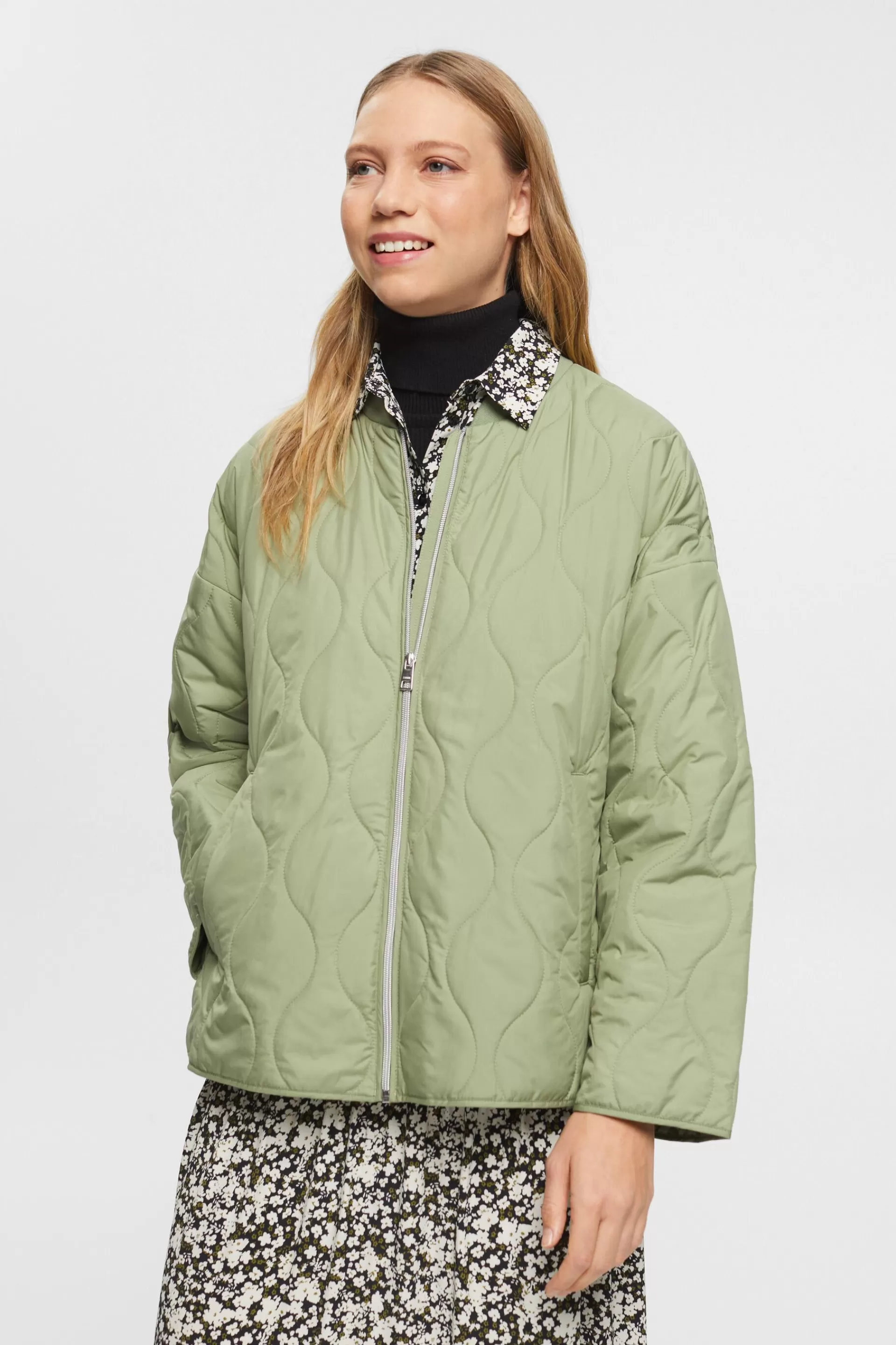 Ultraleichte Steppjacke im Bomber-Style-ESPRIT Sale
