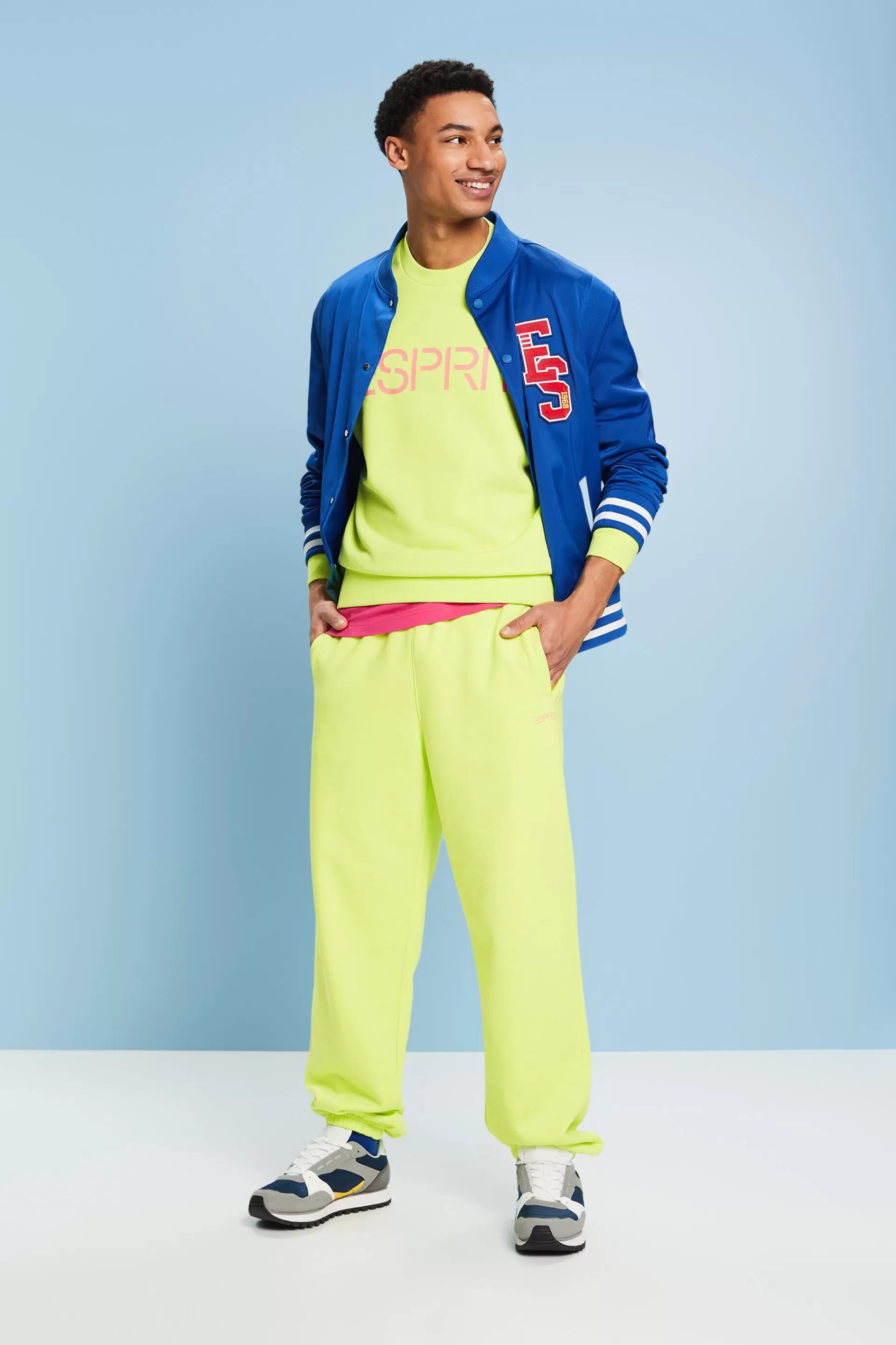 Unisex-Jogginghose aus Baumwollfleece mit Logo-ESPRIT Sale