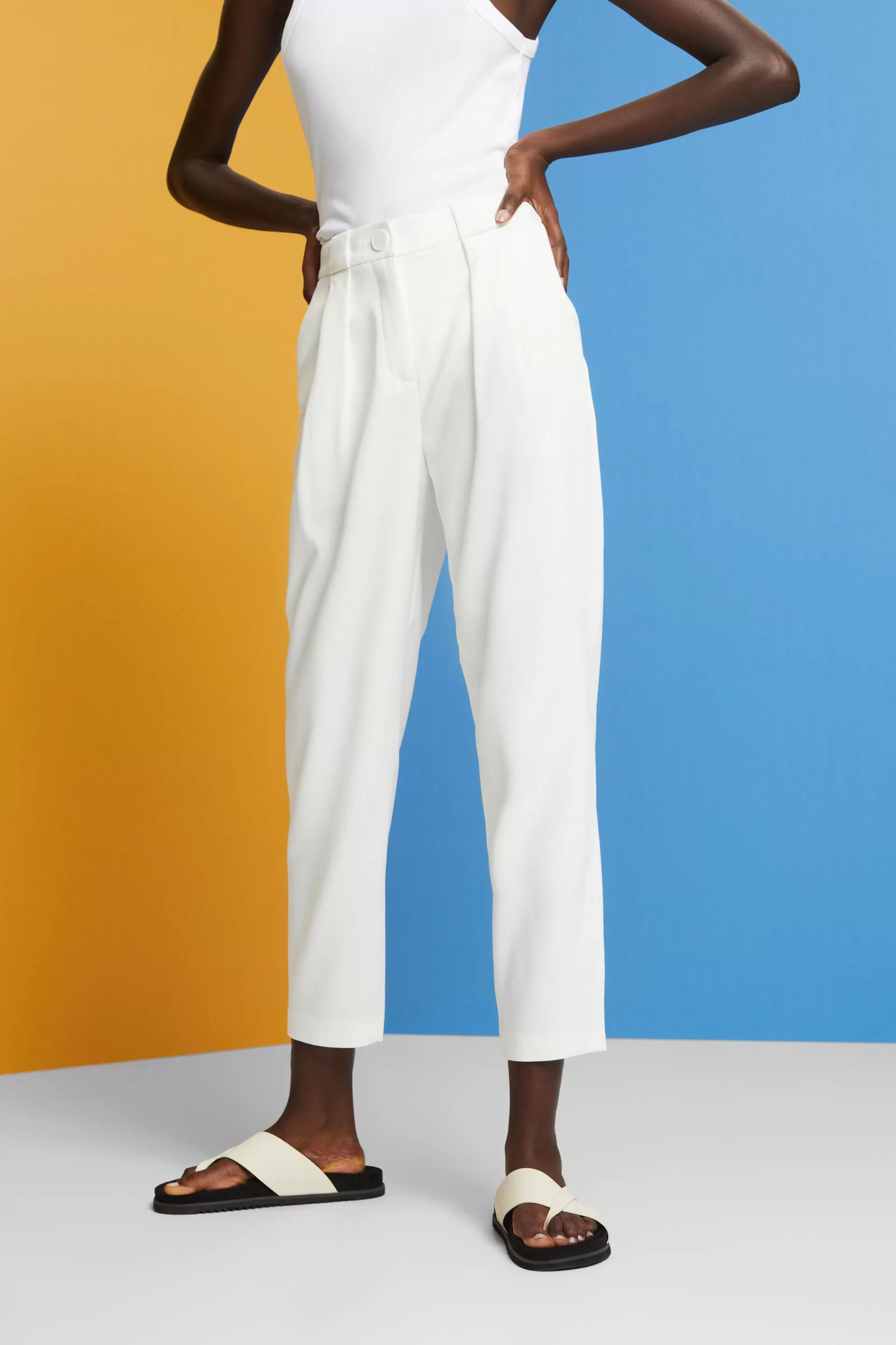 Verkürzte Twillhose für den Frühling-ESPRIT Clearance