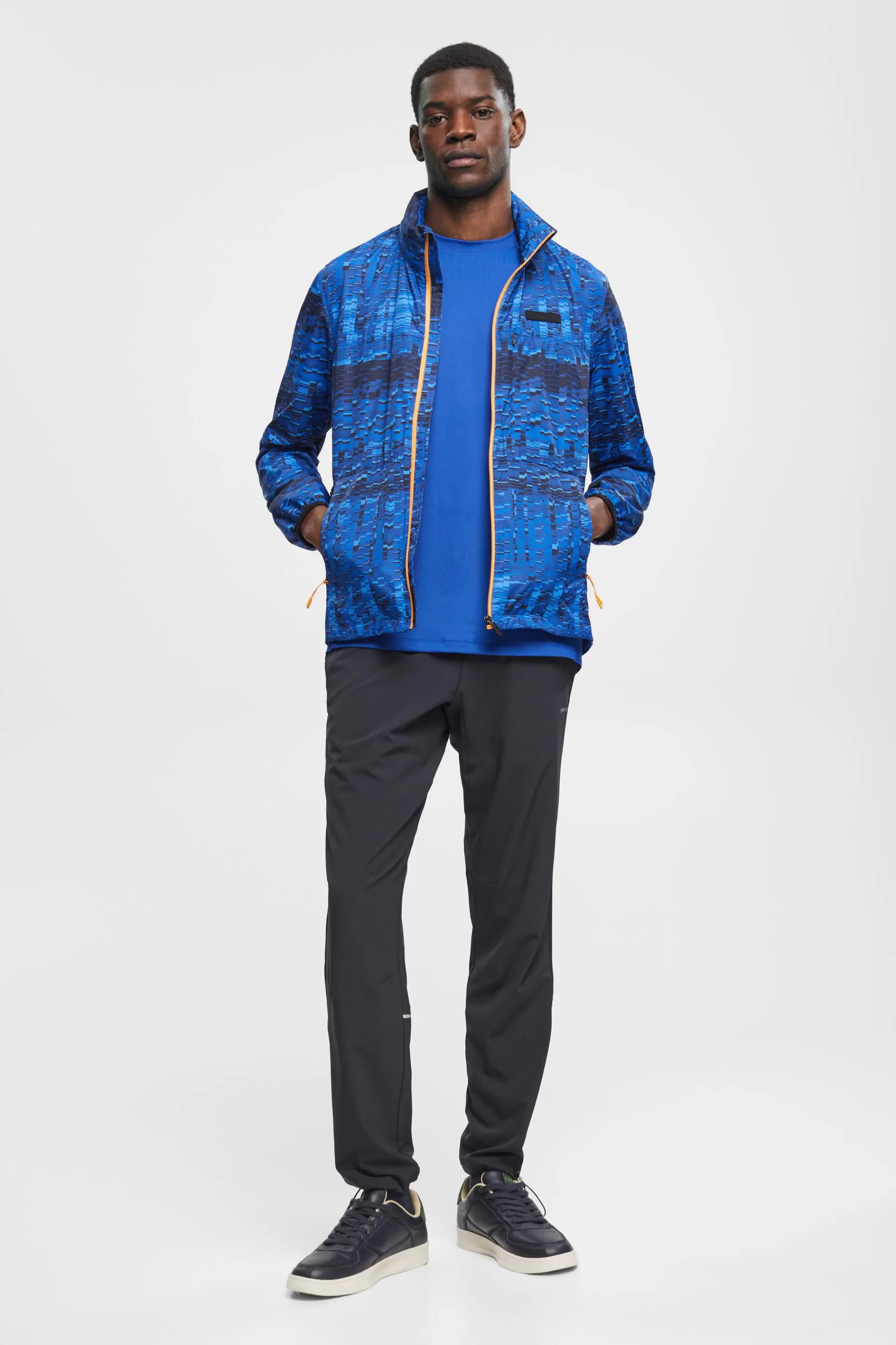 Wasserabweisende Kapuzenjacke-ESPRIT Outlet