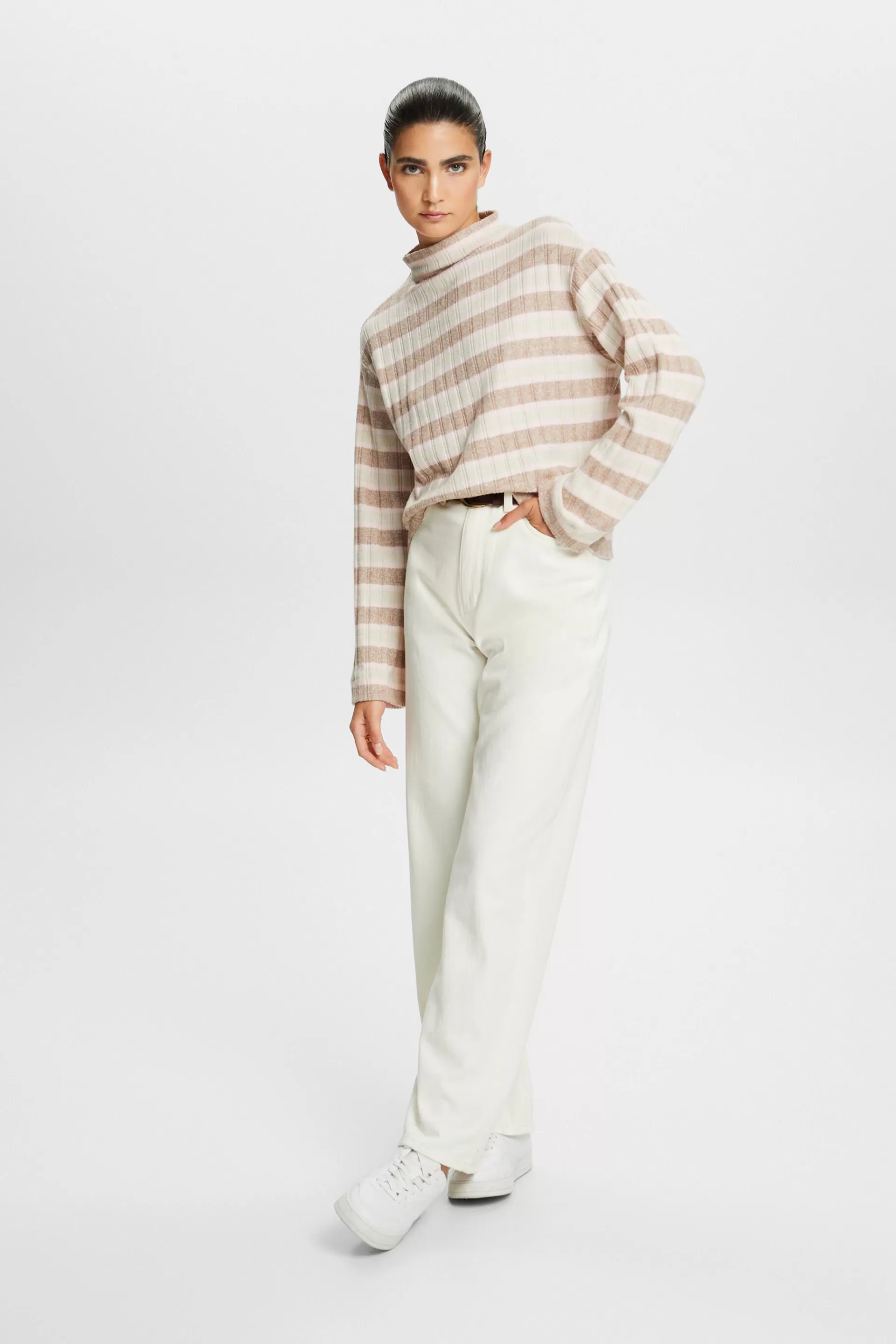 Weich aufgerautes Longsleeve mit Streifen-ESPRIT Outlet